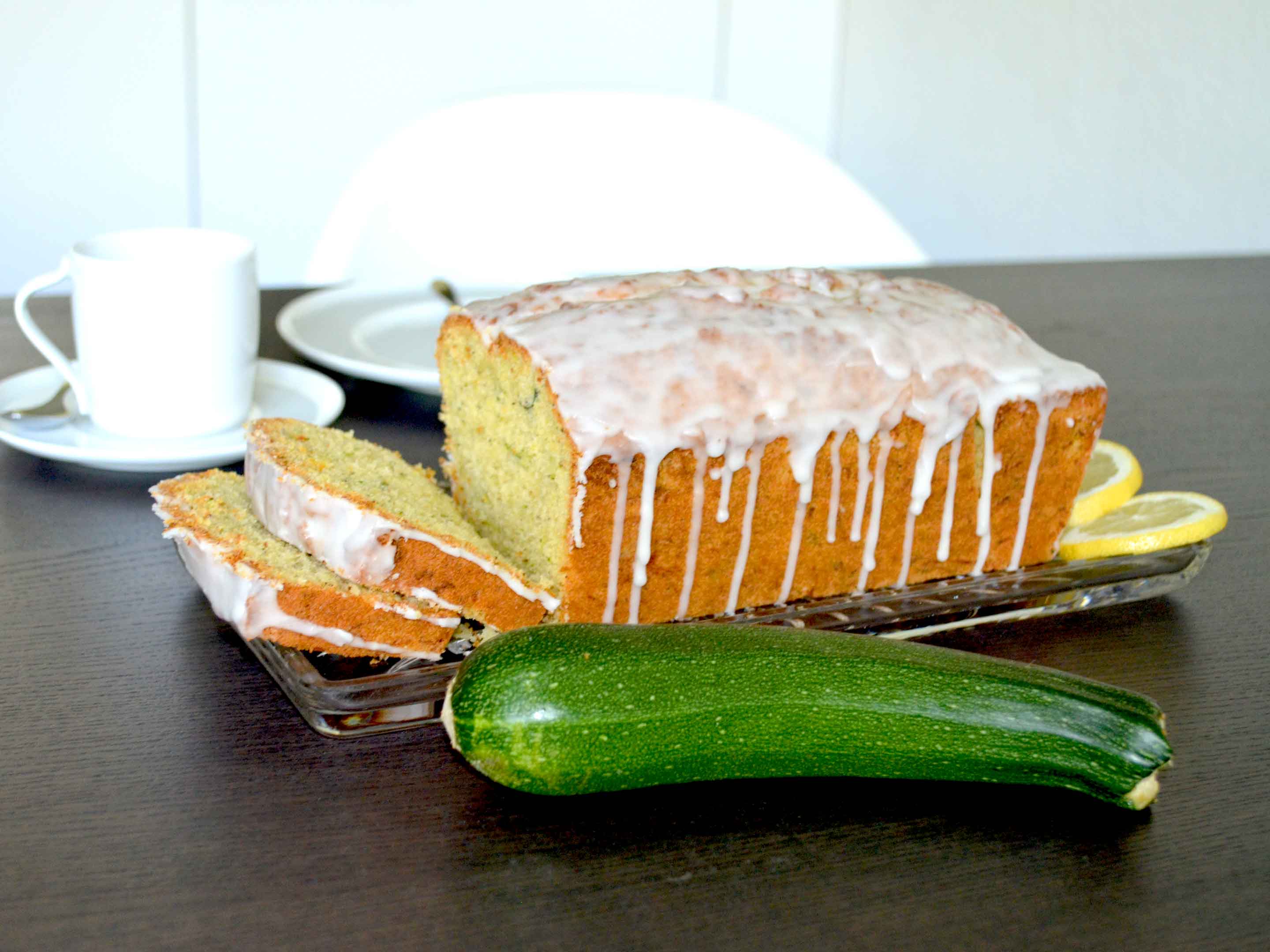 Zucchini-Zitronen-Kuchen